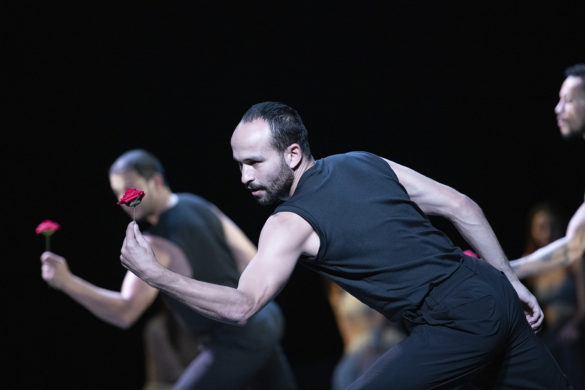 Spectacle "Carmen" d'Abou Lagraa, programmé au Théâtre de Suresnes Jean Vilar dans le cadre de la saison 24-25